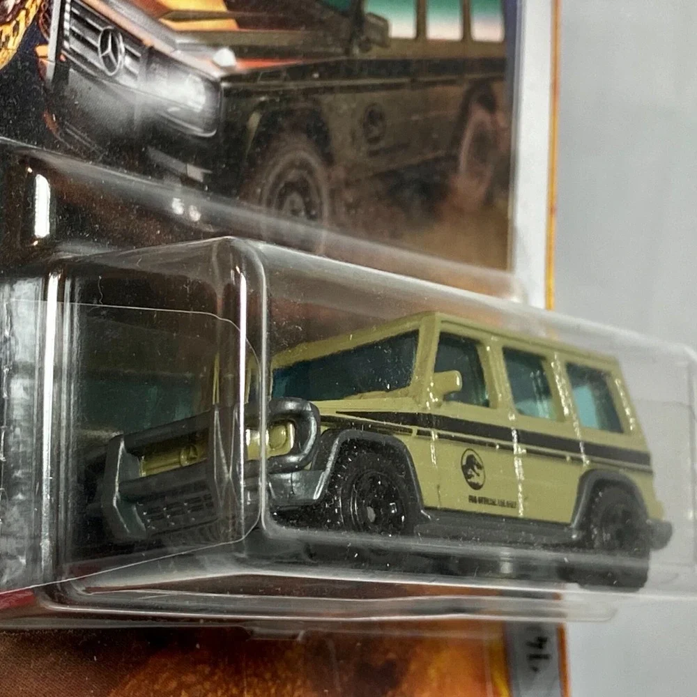 Matchbox '14 Mercedes-Benz G 550 Jurassic World Dominion Dinosaur Toy MBX SUV